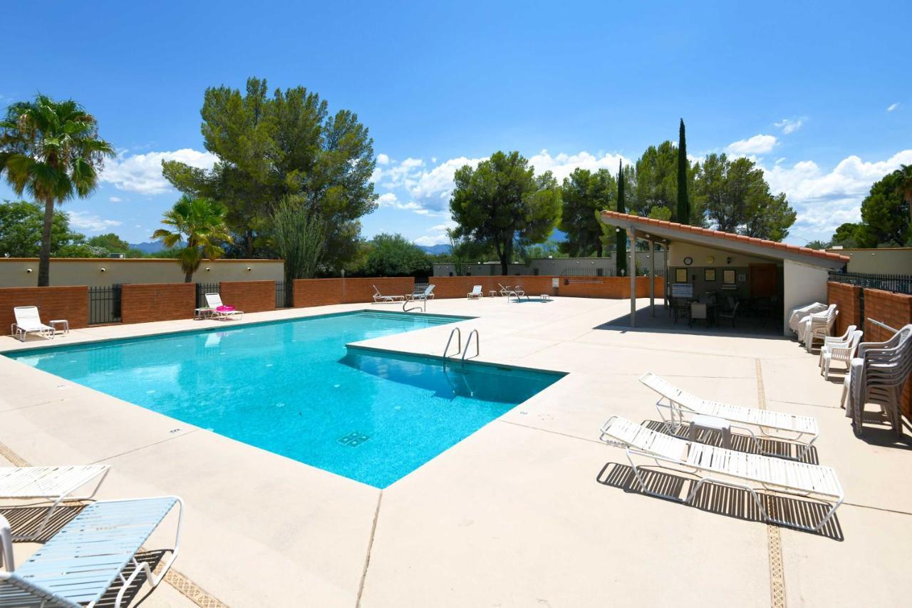 Green Valley Townhome With Resort Amenities! Exterior photo